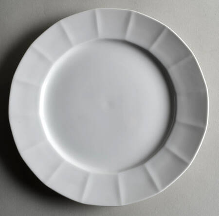 White Diamant Dinner Plate