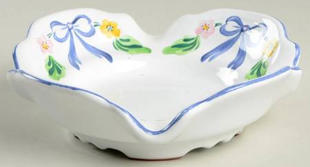 Bow Pillar Candleholder