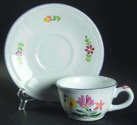 Herend Bouquet Flat Cup & Saucer Set