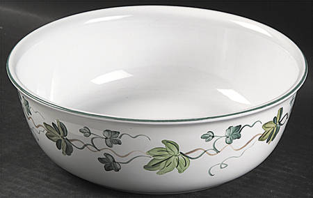 Ivy 9" Round Vegetable Bowl