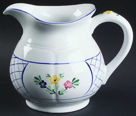 Lattice Hill 56 Oz Pitcher