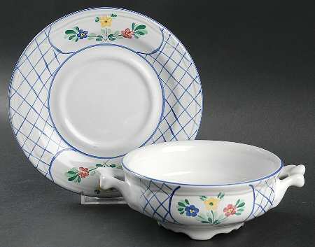 Lattice Hill Footed Cream Soup Bowl & Saucer Set