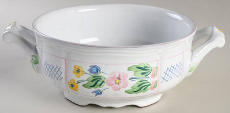 Trellis Round Vegetable No Lid