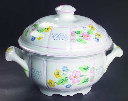Trellis Tureen &  Lid by Herend Village