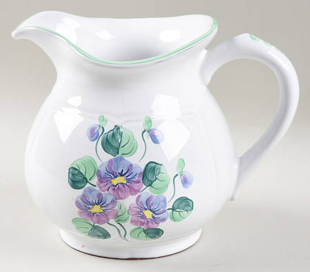 Violets 48 Oz Pitcher