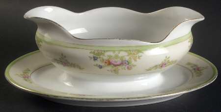 Hir73 Gravy Boat with Attached Underplate