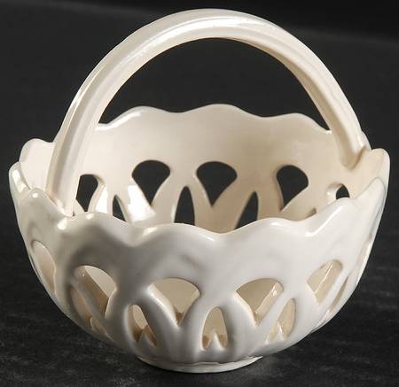 Creamware Pierced Small-Handled Open Weave Basket