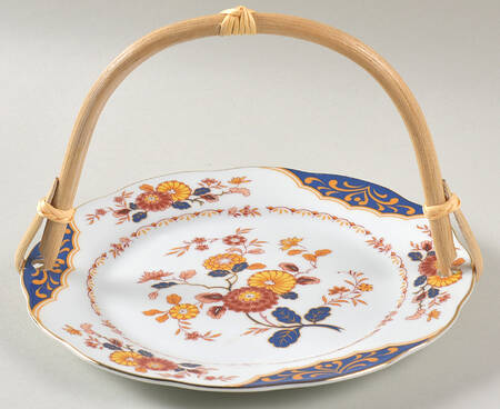 Canton Fair 5 3/8"-5 5/8" Bamboo Handled Serving Plate  HC