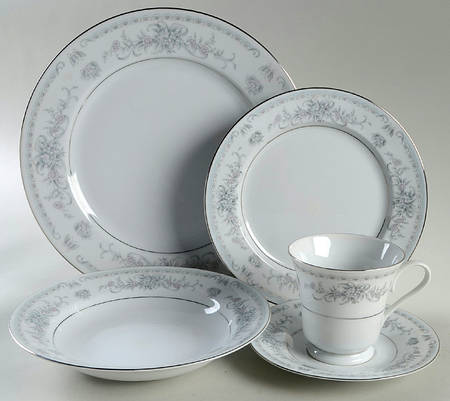 Misty Blue 5 Piece Place Setting