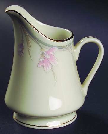 Sweetly Creamer