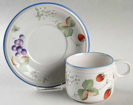 Tempting Flat Cup & Saucer Set