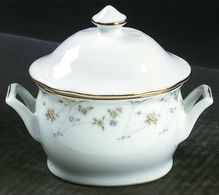 Briarwood Sugar Bowl & Lid
