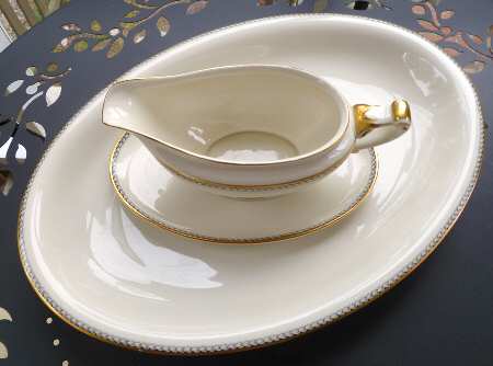 14735 14" Oval Serving Platter