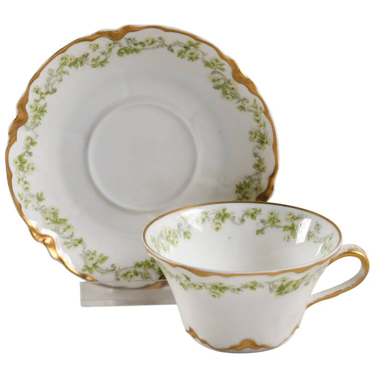 Schleiger 975a Flat Demitasse Cup & Saucer Set