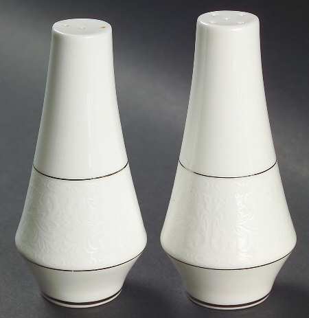 Chantilly Salt & Pepper Set