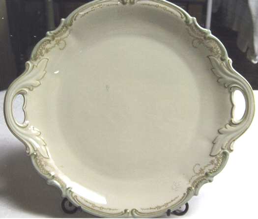 HUT591 Handled Cake Plate