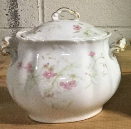 Schleiger 1167b Sugar Bowl & Lid