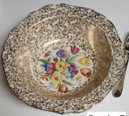 Old English Sampler Rim Cereal Bowl