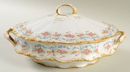 Schleiger 1047 Oval Covered Vegetable