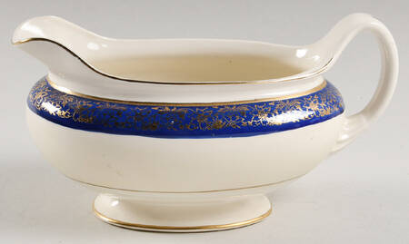 N1649 Gravy Boat