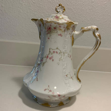H642 Chocolate Pot & Lid