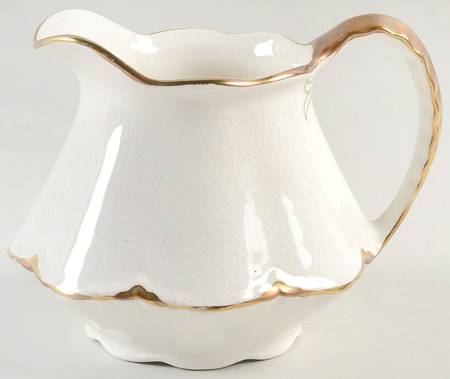 R4906 Creamer