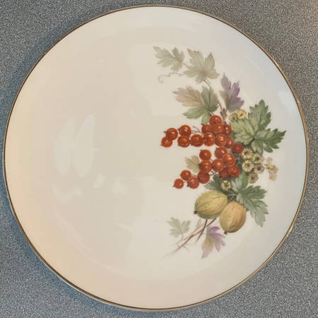 HUT601 Salad Plate