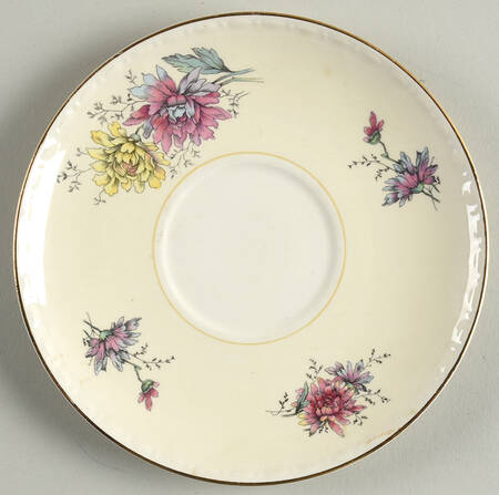 G3443 Saucer