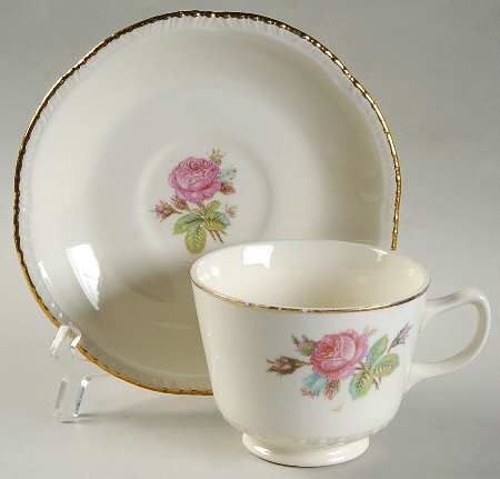 Calirose Footed Cup & Saucer Set by Homer Laughlin 