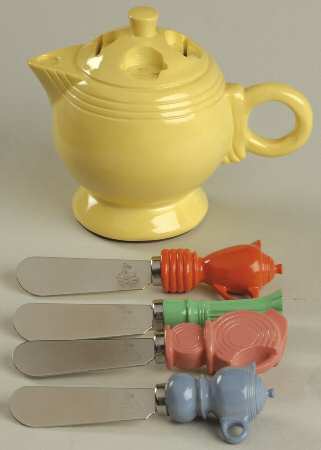Fiesta Accessories Teapot Cheese Spreaders and Holder