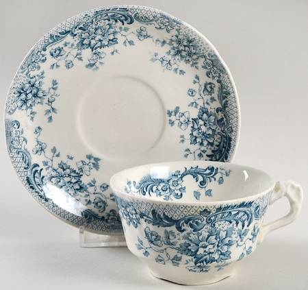 Maine Blue Flat Cup & Saucer Set