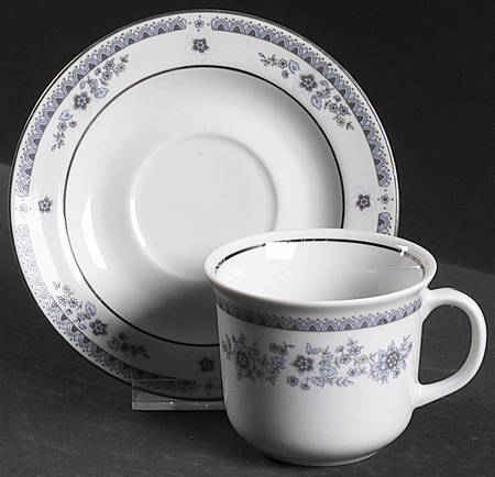 HEP8 Flat Cup & Saucer Set