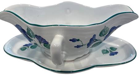 Petunia Gravy Boat & Underplate