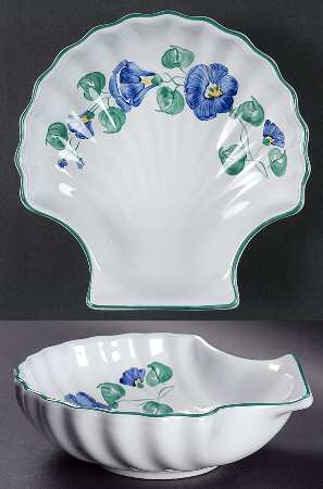 Petunia 6" Shell Shaped Dish