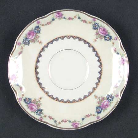 H688 Saucer