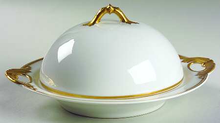 Schleiger 20C Round Covered Butter