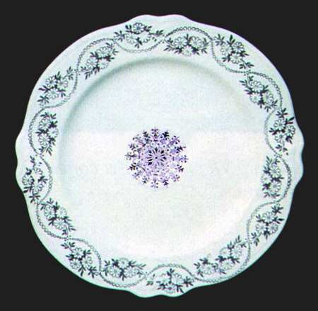 Century's Three Daisies Salad Plate