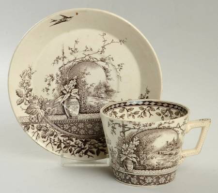 Rustic Flat Cup & Saucer Set