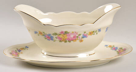 HWC2 Gravy Boat with Attached Underplate by HW (Germany, Czech)