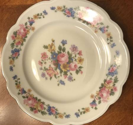 HWC2 Bread & Butter Plate