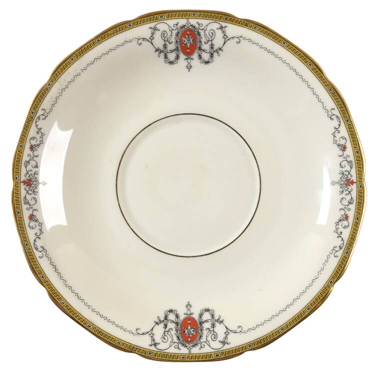 Crusader (Scalloped) Saucer for Cream Soup Bowl
