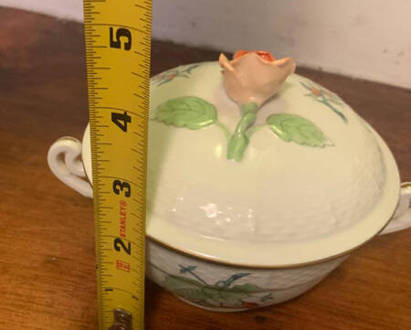 HER16 Sugar Bowl & Lid