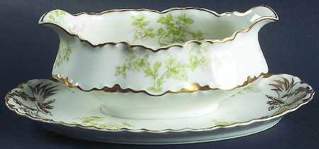 Schleiger 61L Gravy Boat with Attached Underplate