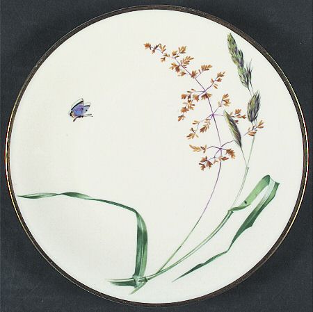 Sommer (Coupe, Smooth, Cream, Gold Trim) Salad Plate