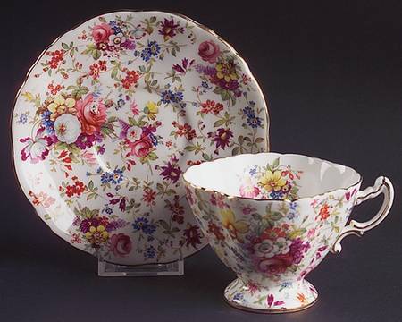 3257 Footed Cup & Saucer Set