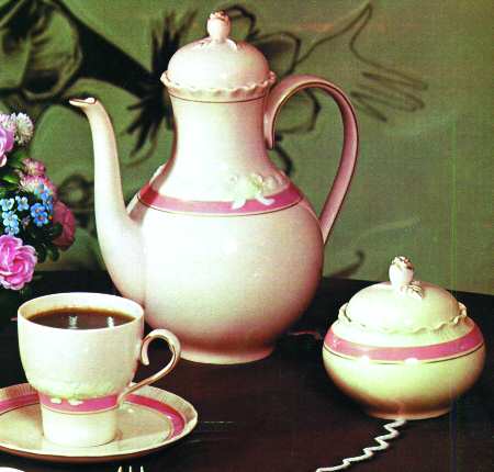 Monique Coffee Pot & Lid