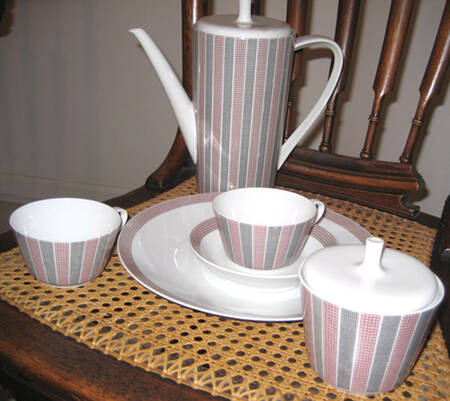 Carosa Flat Cup & Saucer Set