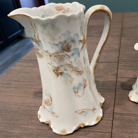 Schleiger 54E 36 Oz Pitcher
