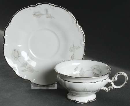 9328 Footed Cup & Saucer Set