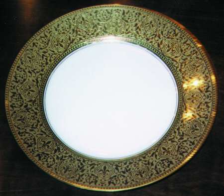 H766 Dinner Plate